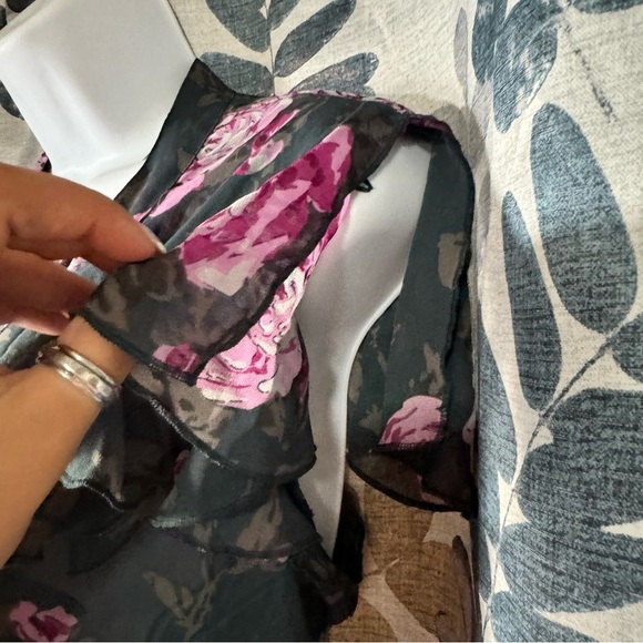 Converse Floral Ruffle Blouse - Pink and Black - Picture 5 of 5